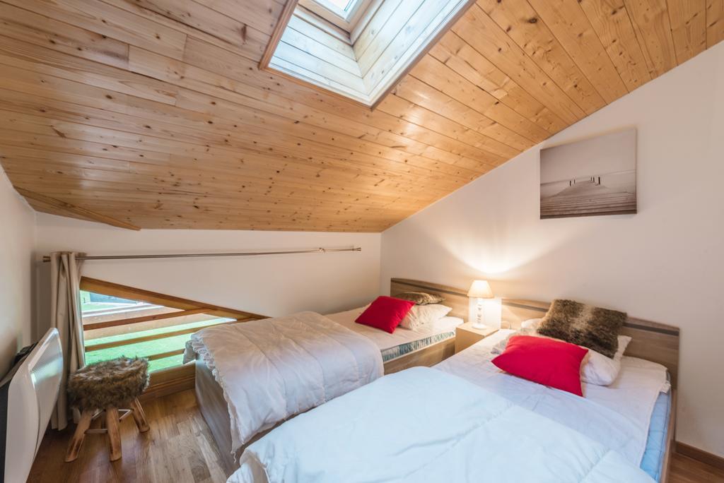 L'Eden Ski Aux Pieds โมรียง ภายนอก รูปภาพ