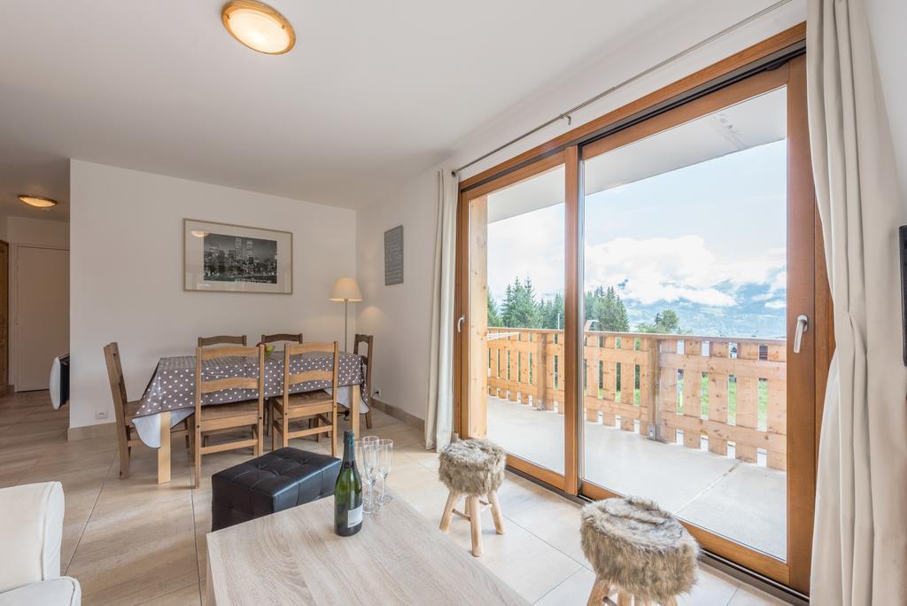 L'Eden Ski Aux Pieds โมรียง ภายนอก รูปภาพ